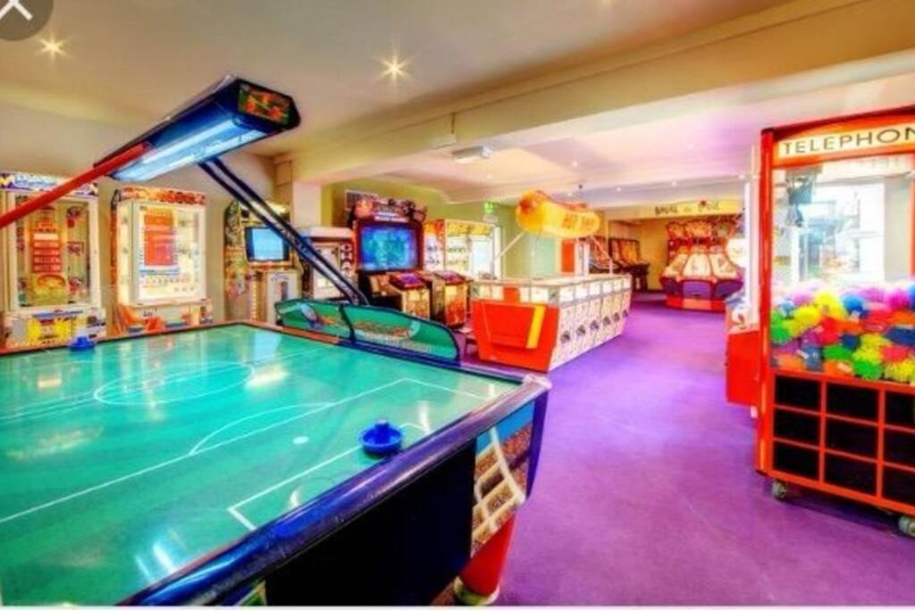 8 Sleep Chalet At Newquay Away Resorts Nb160 מראה חיצוני תמונה